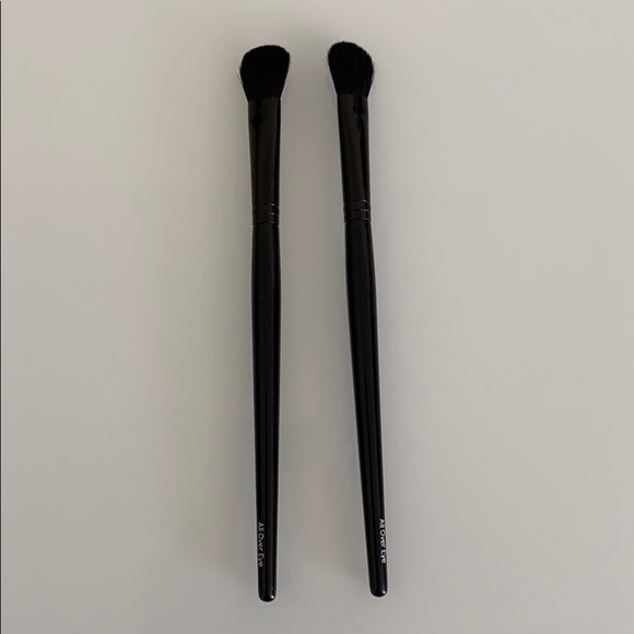 Nordstrom - 3 Makeup Brushes - Picture 4 of 8